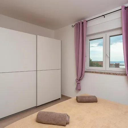 2 Bedroom Gorgeous In